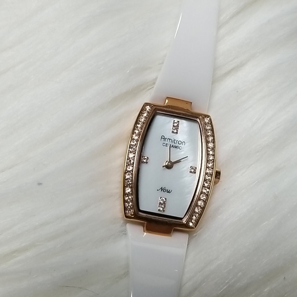 ?????? $??? Armitron Swarovski Crystals Rose Gold Bangle Watch New main image 8
